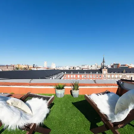 Historic Penthouse Plaza Mayor In Madrid Extérieur photo