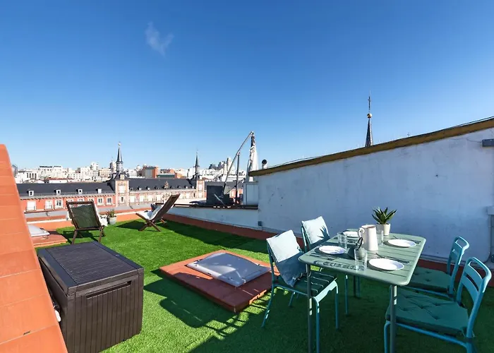 Historic Penthouse Plaza Mayor In Madrid