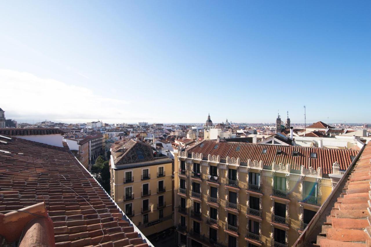 Historic Penthouse Plaza Mayor In Appartement *